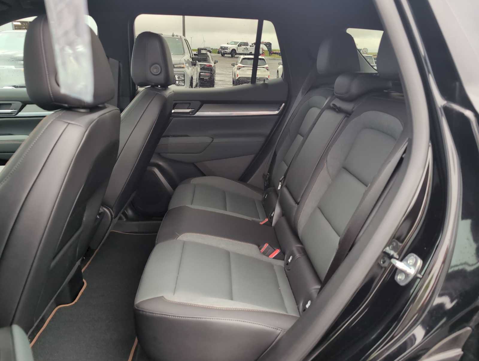 Used 2026 GMC Terrain AT4 AWD/4WD image 24