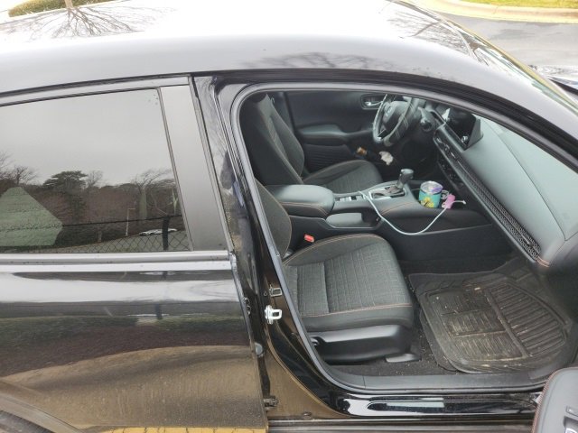 Used 2024 Honda HR-V Sport image 10