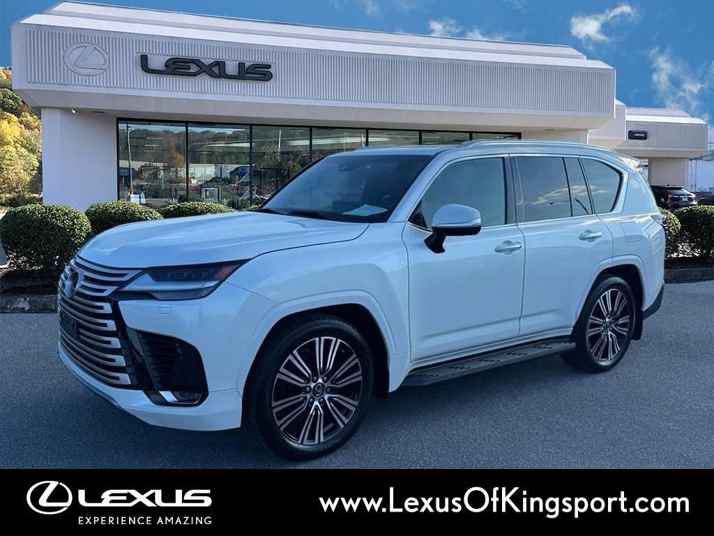 Used 2023 Lexus LX 600 4WD w/ Accessory Package (Z1)