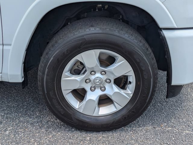 Used 2025 RAM 1500 Big Horn AWD/4WD image 12