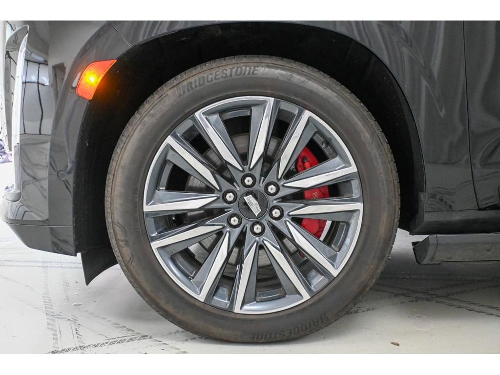 Used 2022 Cadillac Escalade Sport Platinum w/ Heavy-Duty Trailer Package image 24