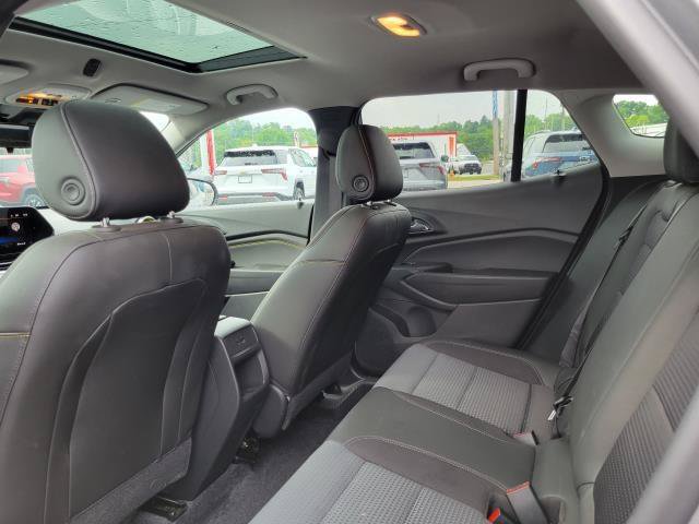 Used 2024 Chevrolet Trax LT w/ Driver Confidence Package FWD image 22