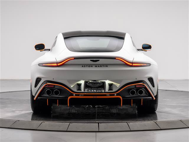 Used 2025 Aston Martin V8 Vantage Coupe RWD image 7