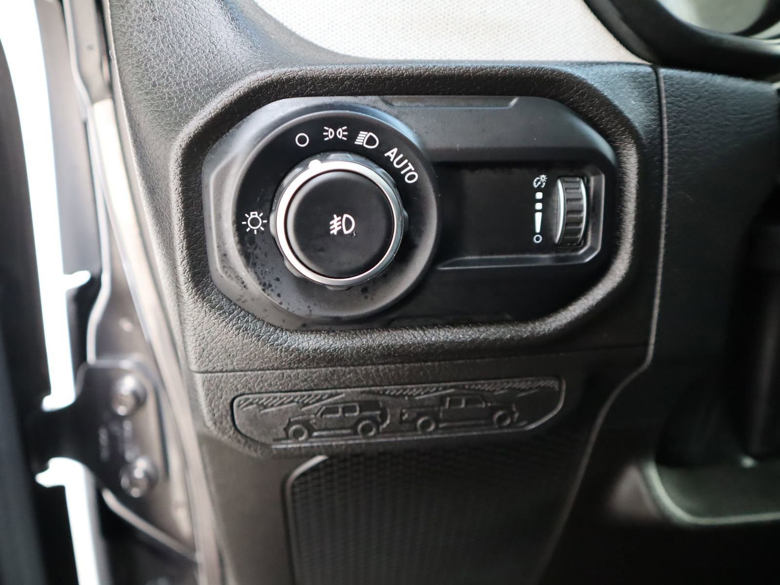 Used 2024 Jeep Wrangler Sport S image 44