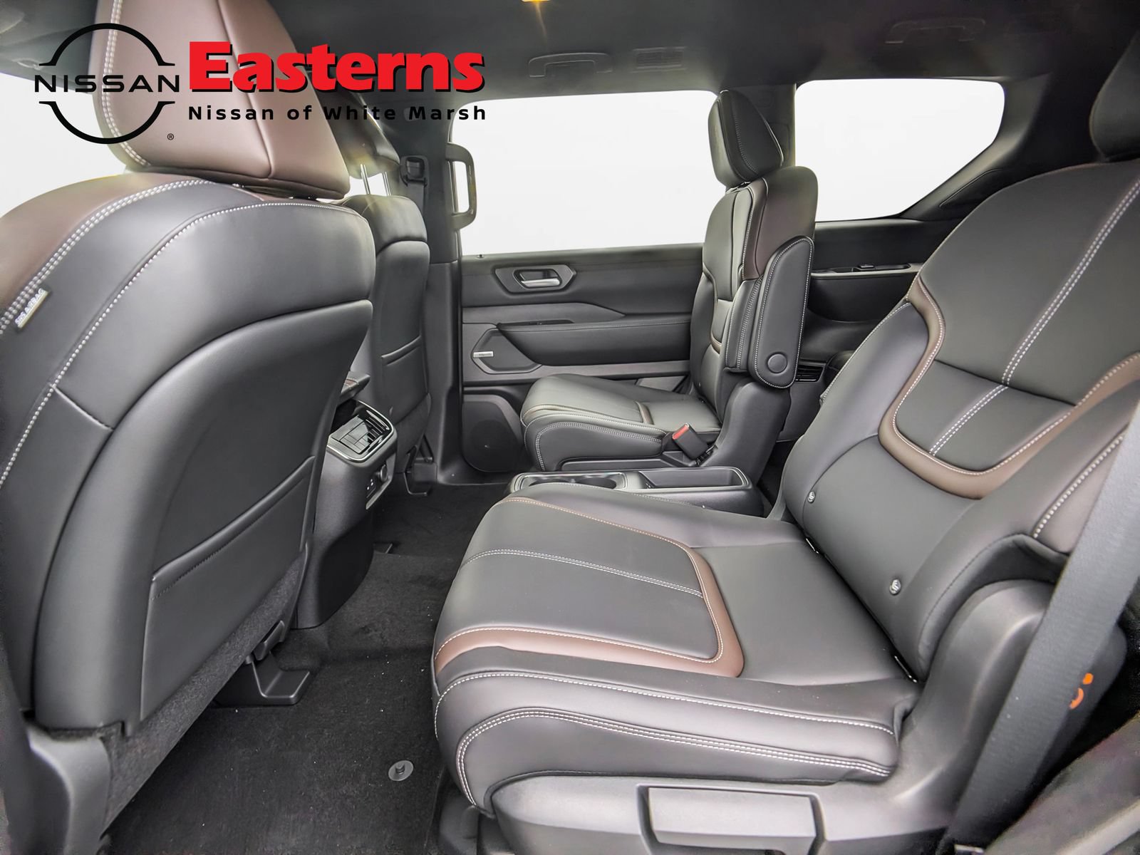 New 2026 Nissan Armada SL w/ Captain's Chari Seat Package AWD/4WD image 22