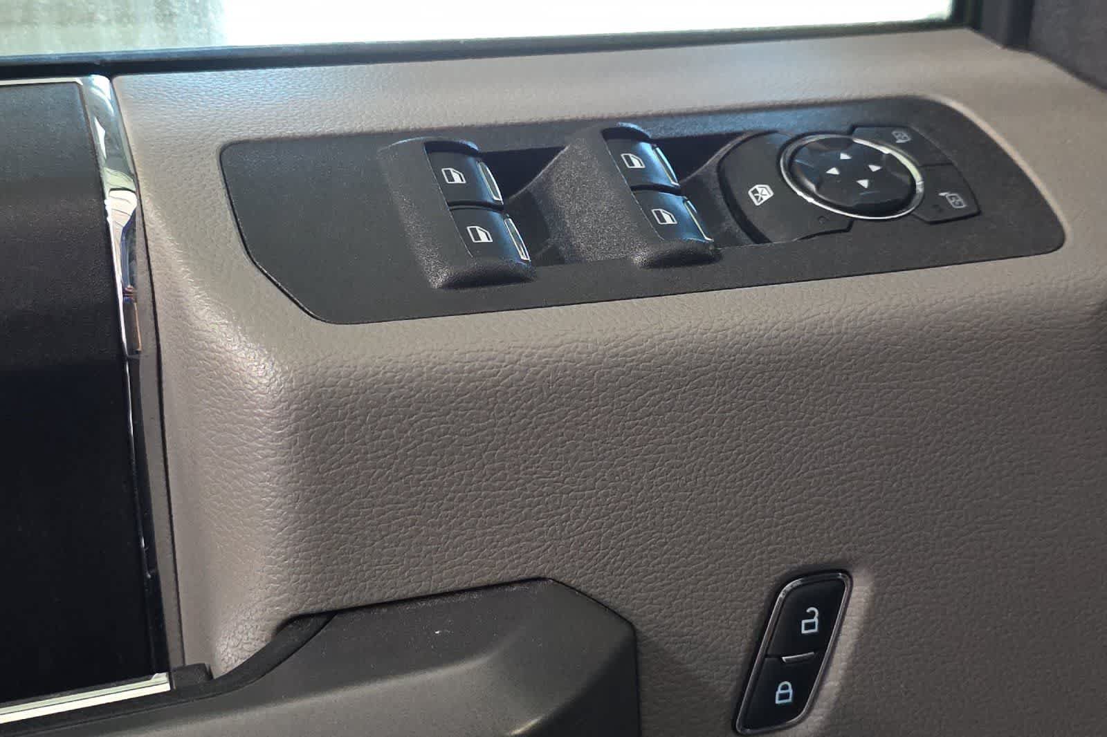 Used 2018 Ford F150 XLT w/ Equipment Group 301A Mid AWD/4WD image 15