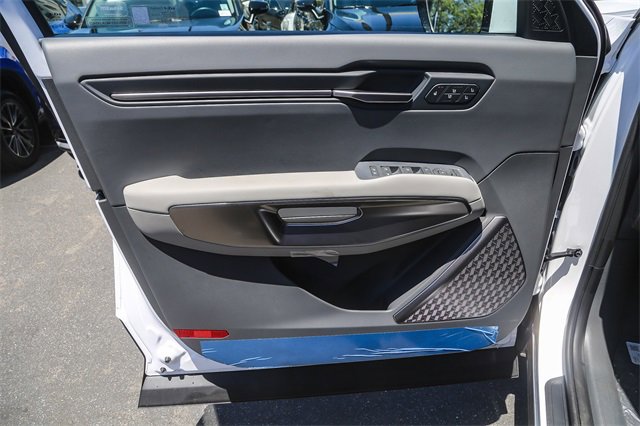 New 2026 Kia EV9 Wind image 21