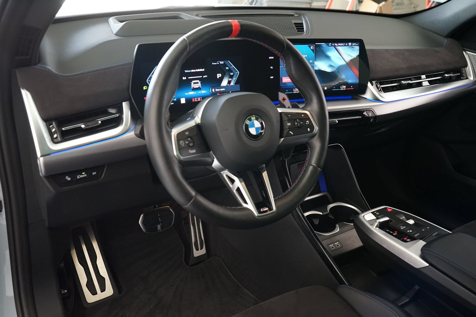 Used 2024 BMW X2 M35i AWD/4WD image 2