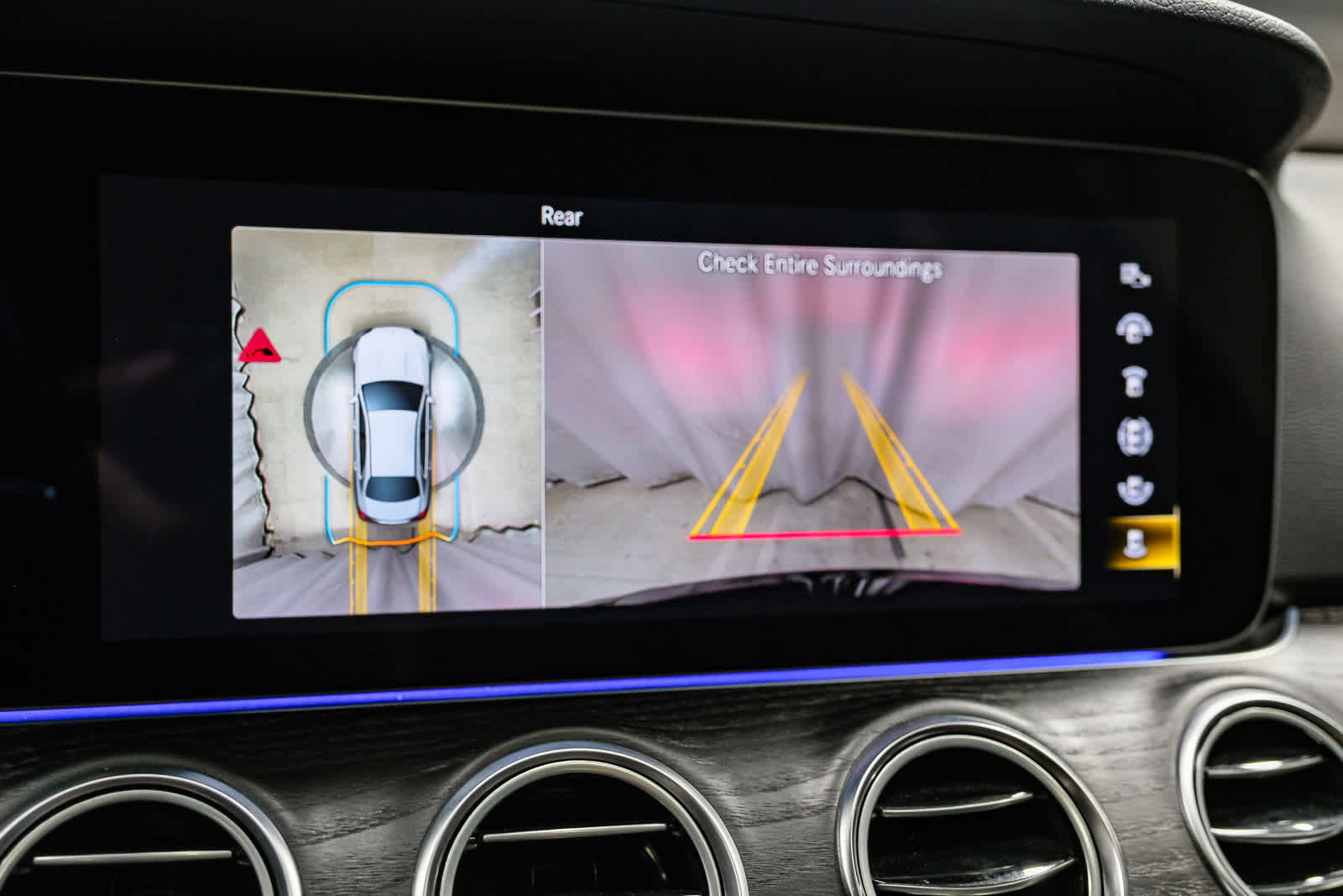 Certified 2023 Mercedes-Benz E 350 4MATIC Sedan image 31