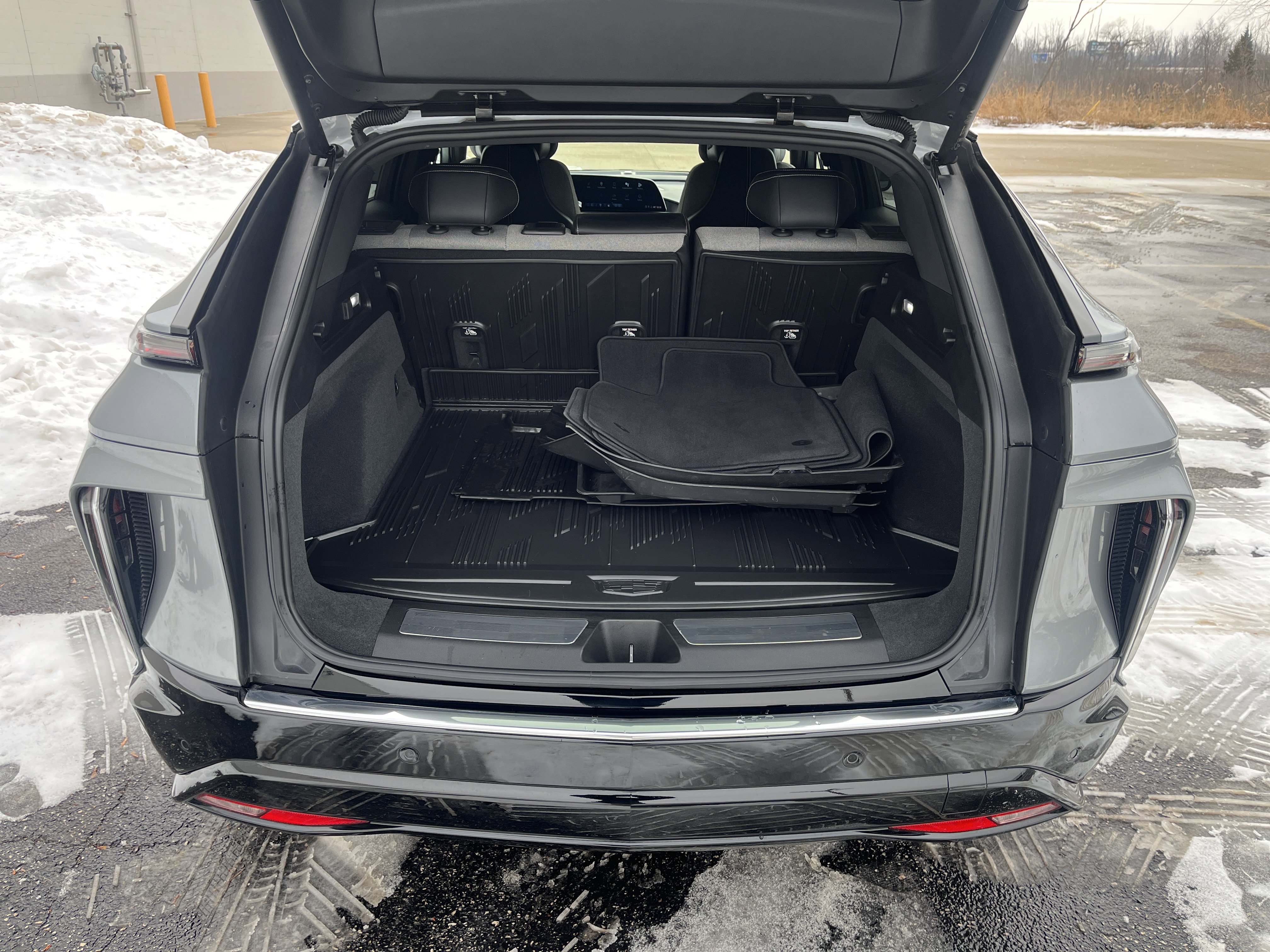 Used 2024 Cadillac Lyriq Tech w/ LPO, Floor Liner Package image 17