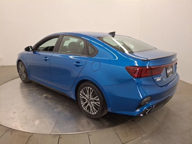 Used 2023 Kia Forte GT-Line image 5