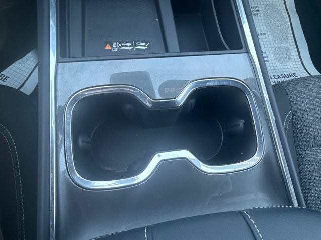 Certified 2025 GMC Acadia Elevation FWD image 18