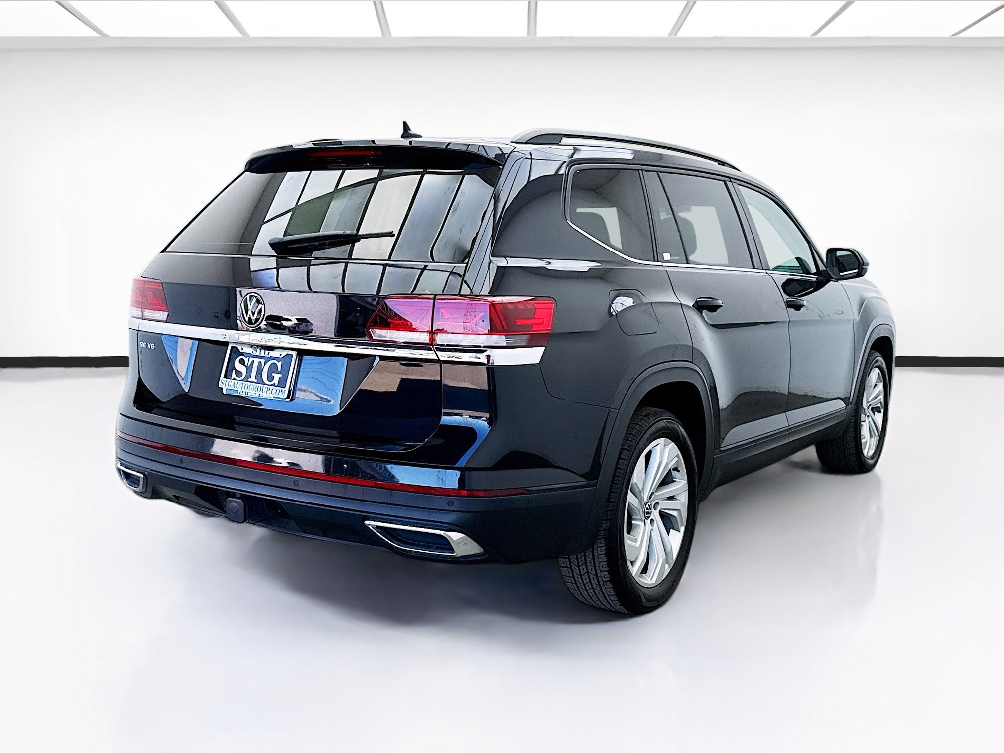 Used 2023 Volkswagen Atlas SE FWD image 4