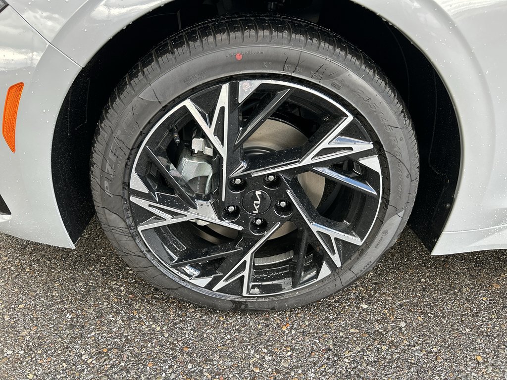 New 2026 Kia K5 GT-Line image 9