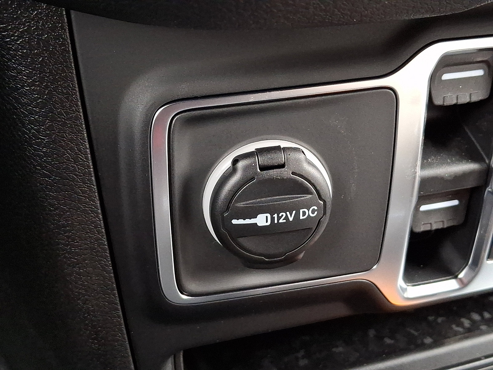 New 2026 Jeep Wrangler Unlimited Sport image 14