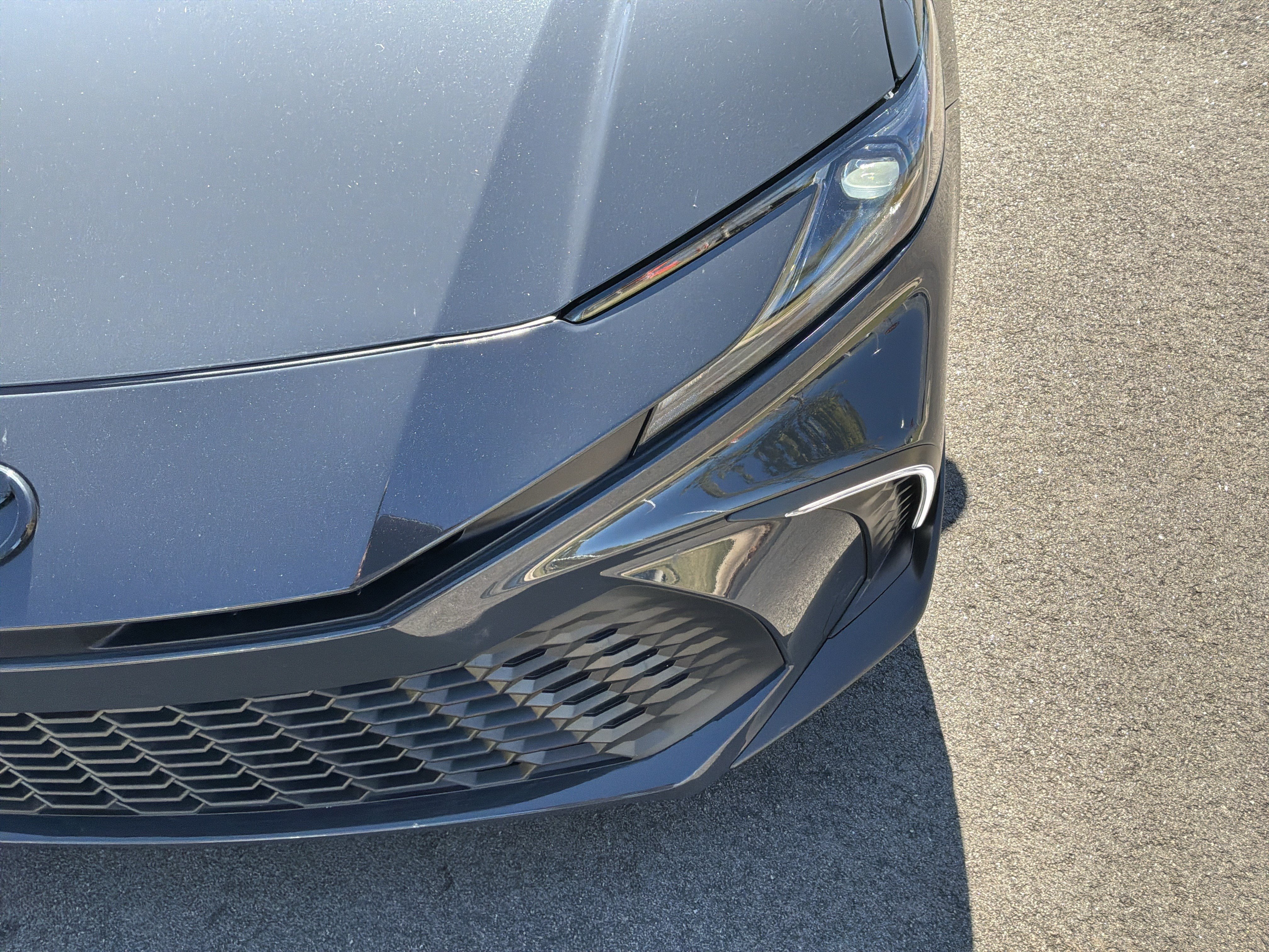 Used 2026 Toyota Camry SE FWD image 6