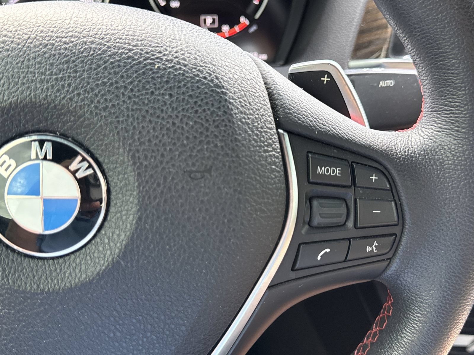 Used 2018 BMW 230i Convertible RWD image 18