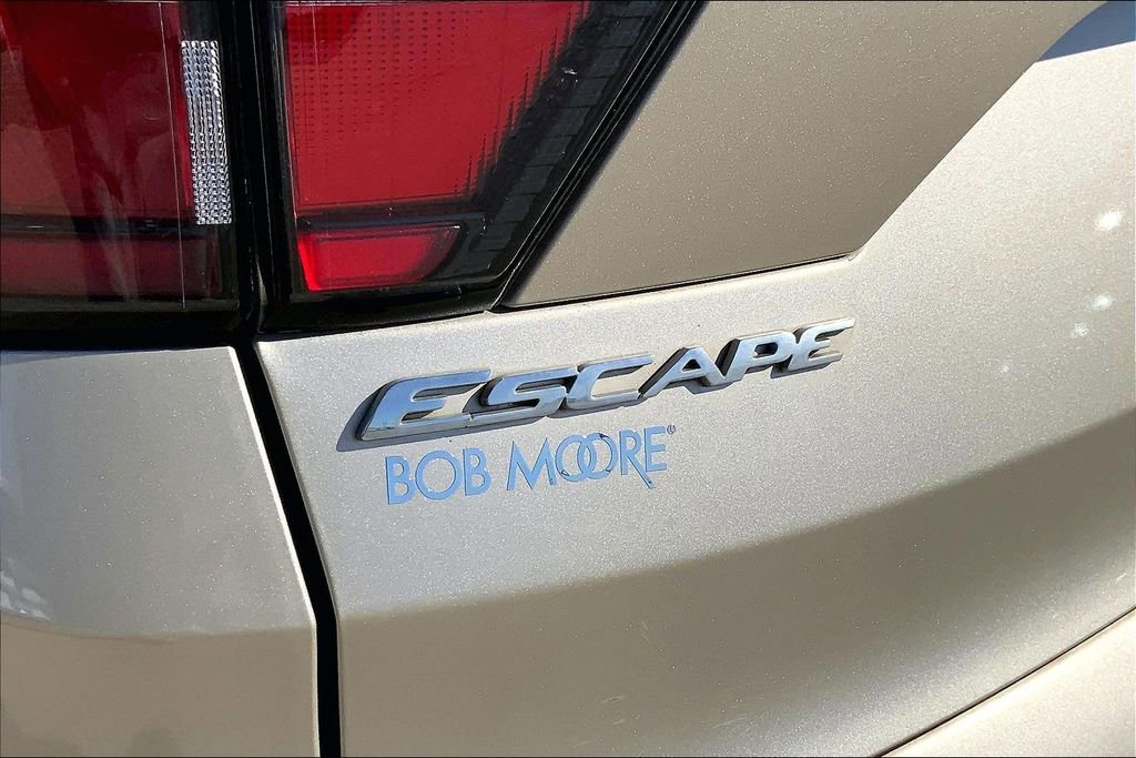 Used 2018 Ford Escape SE image 8