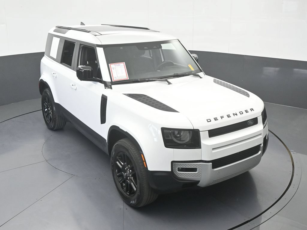 Used 2025 Land Rover Defender 110 S AWD/4WD image 71