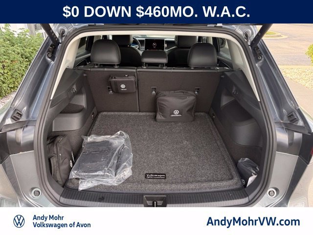 Used 2026 Volkswagen Tiguan SE FWD image 9