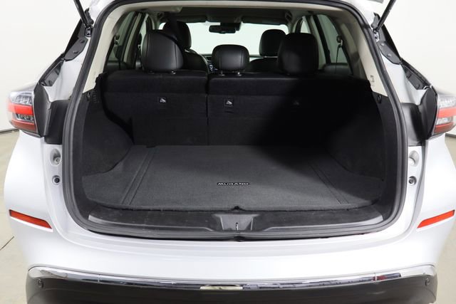 Used 2023 Nissan Murano SV image 18