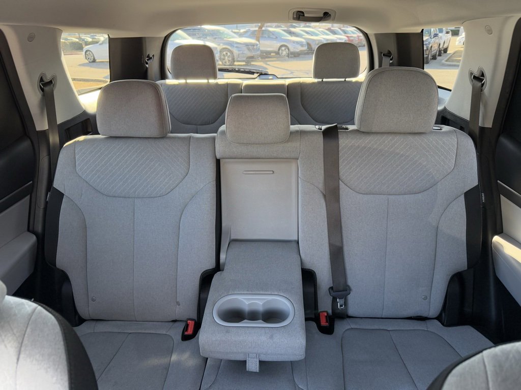Used 2024 Hyundai Palisade SE image 36