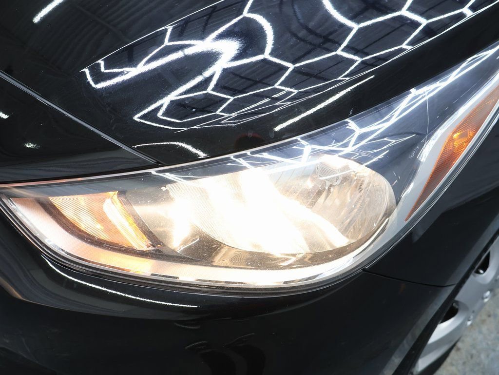 Used 2021 Hyundai Accent SE image 26