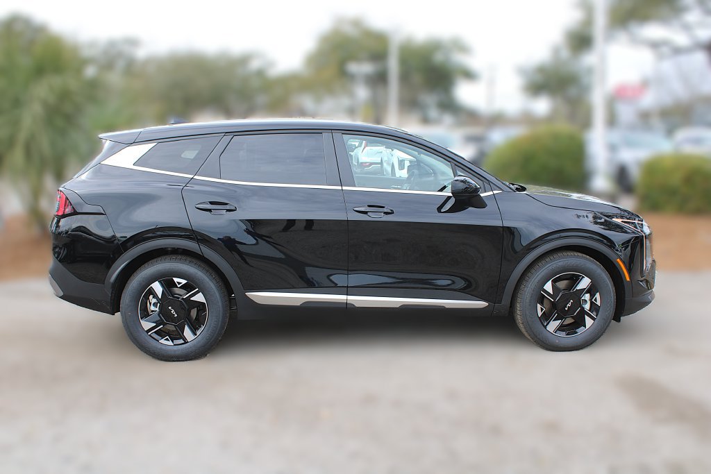 New 2027 Kia Sportage LX FWD image 5