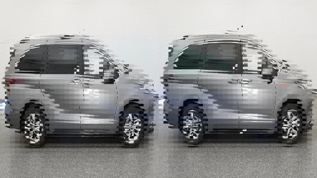 New 2026 Toyota Sienna Limited image 11