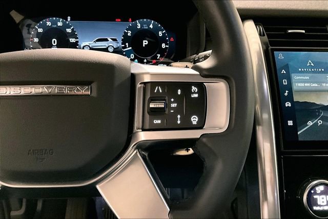 Certified 2025 Land Rover Discovery S image 21