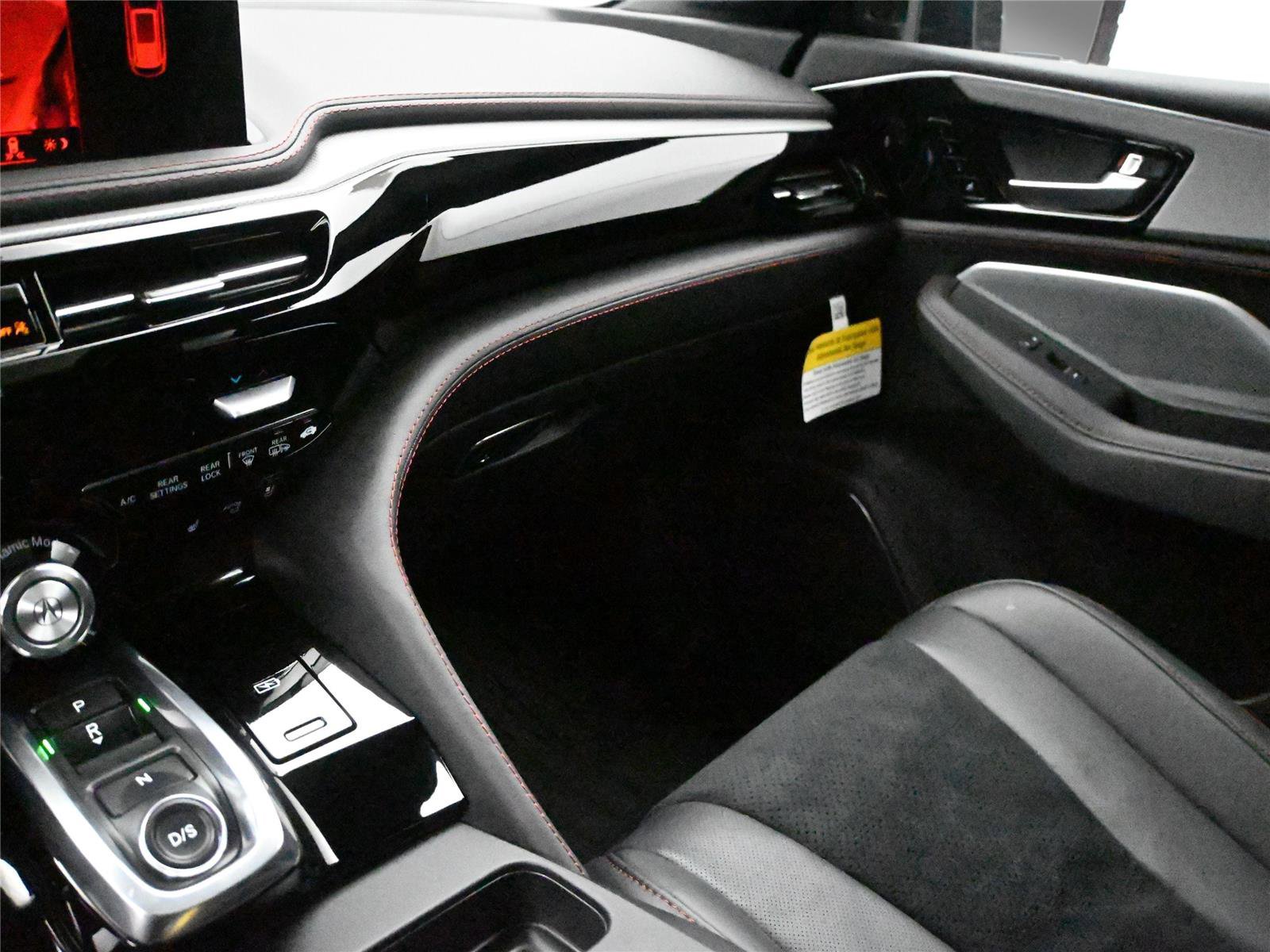 Certified 2025 Acura MDX A-Spec image 7