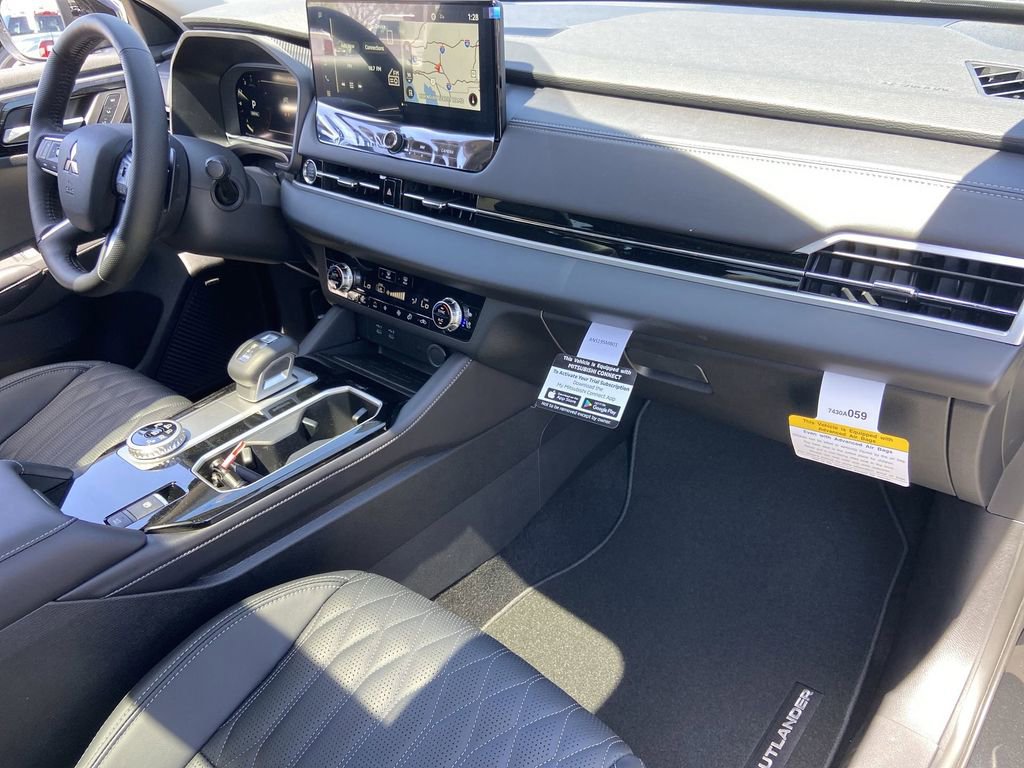 New 2026 Mitsubishi Outlander SEL FWD image 26