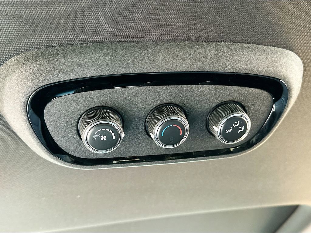 Used 2024 Dodge Durango GT image 26