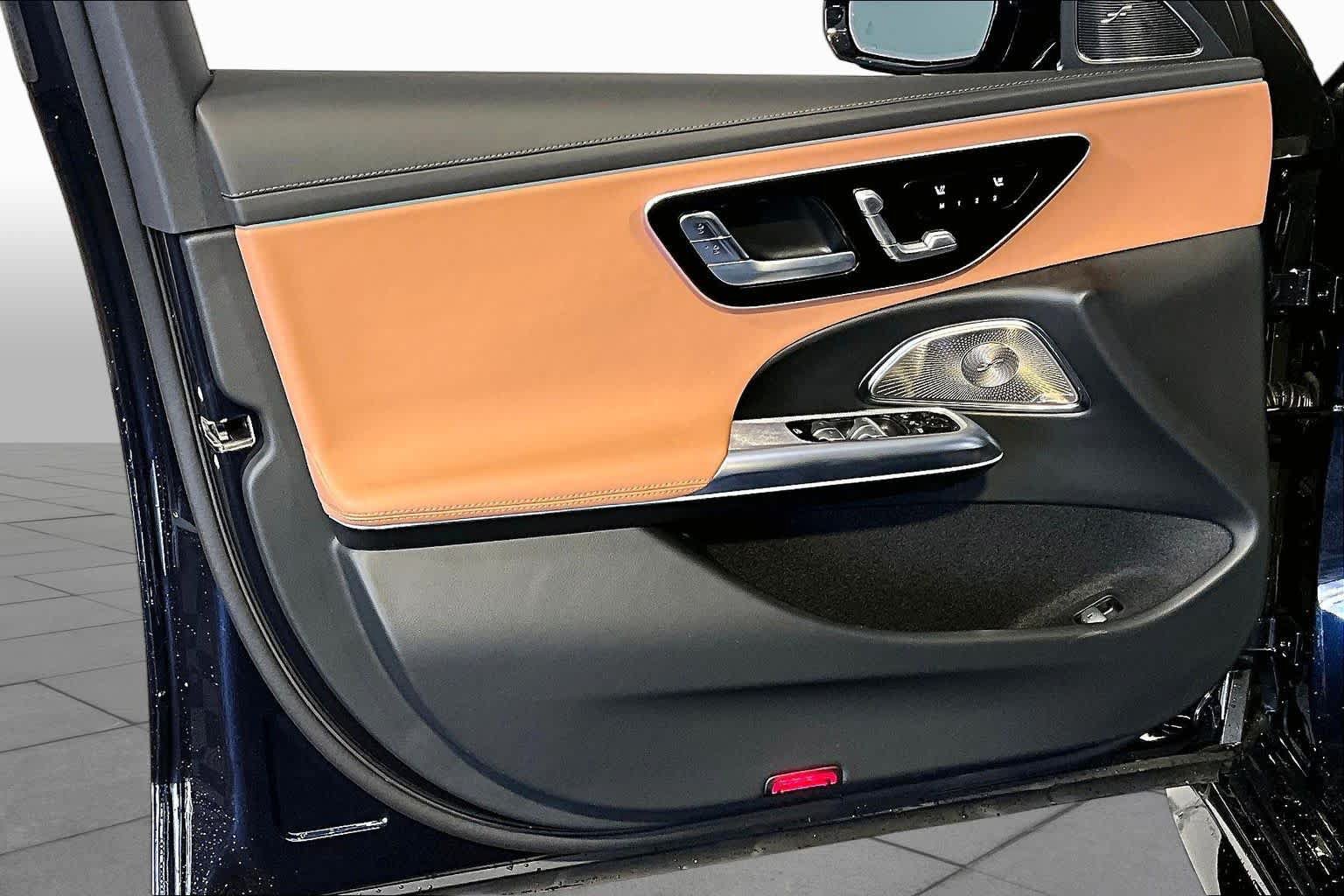 New 2027 Mercedes-Benz E 53 AMG e 4MATIC Sedan image 11