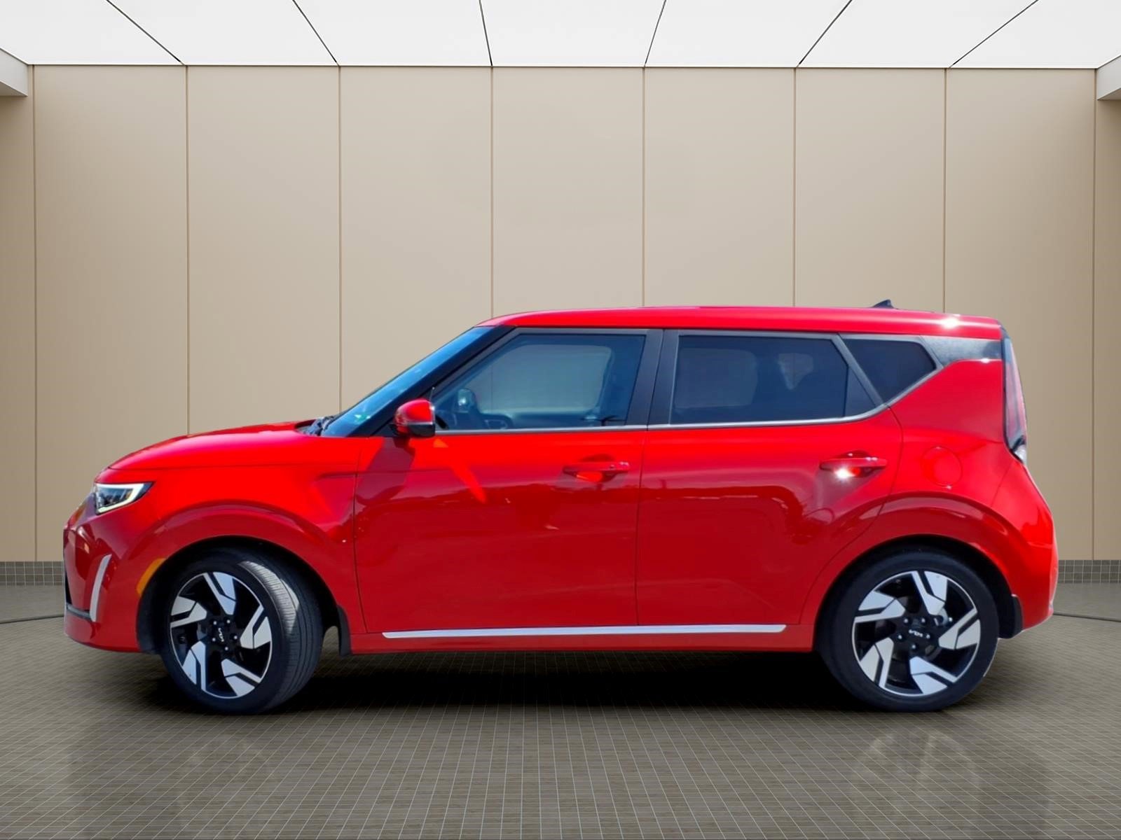 Used 2025 Kia Soul GT-Line w/ GT-Line Technology Package FWD image 14