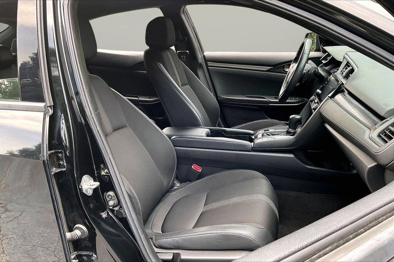 Used 2021 Honda Civic Sport image 21