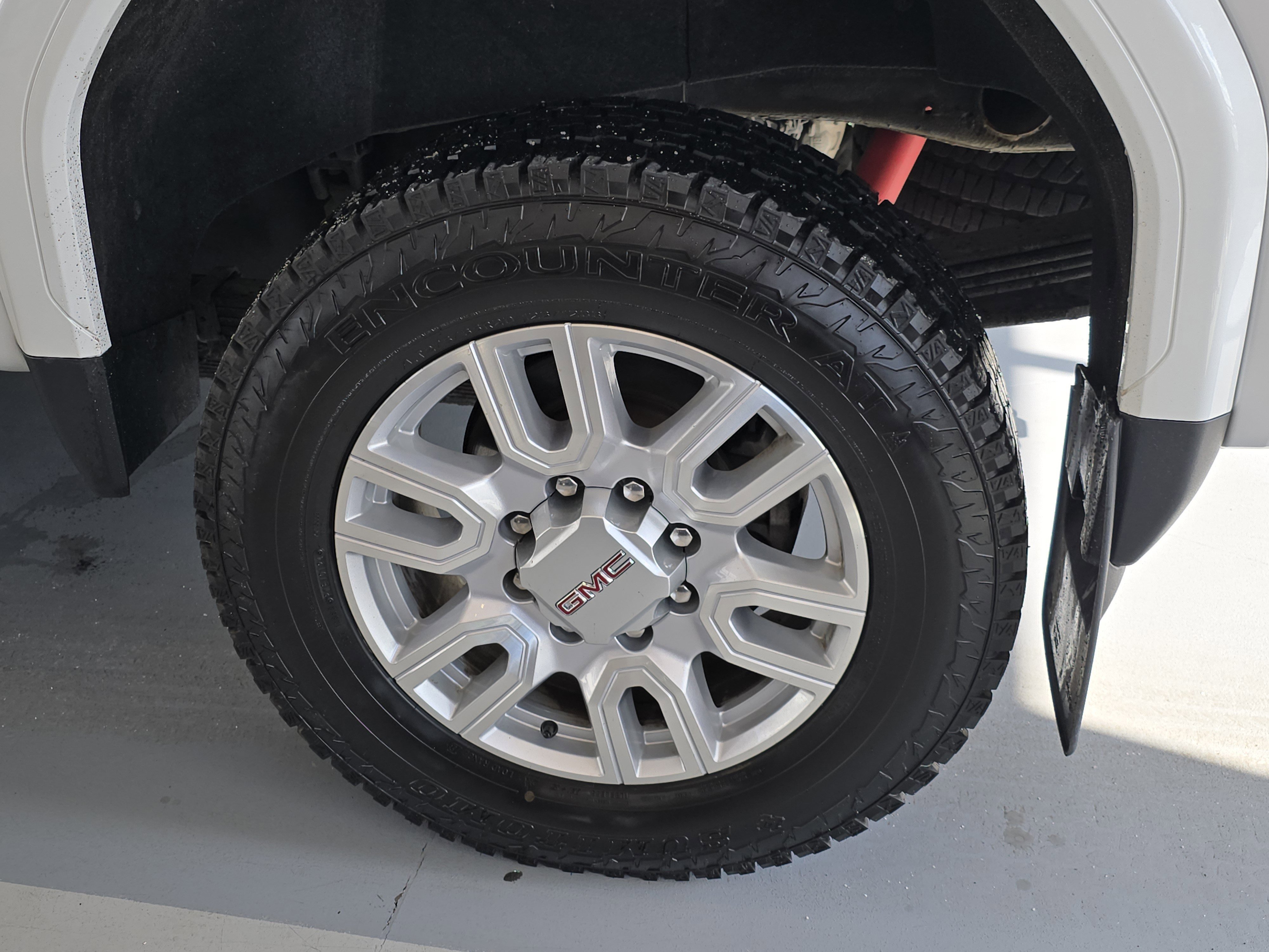 Used 2022 GMC Sierra 2500 SLT w/ SLT Premium Package image 10