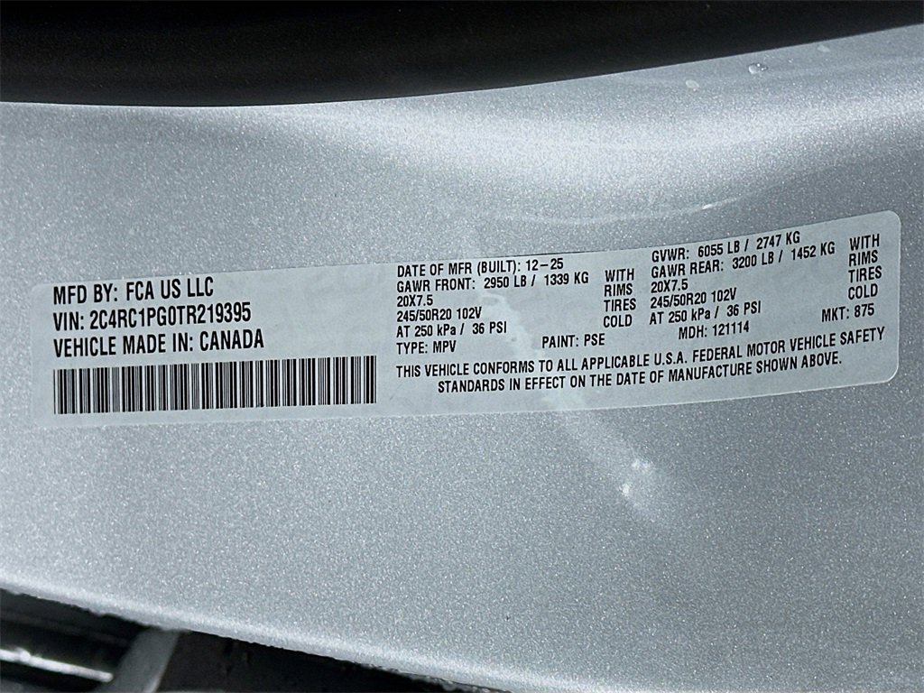 New 2026 Chrysler Pacifica Pinnacle image 19