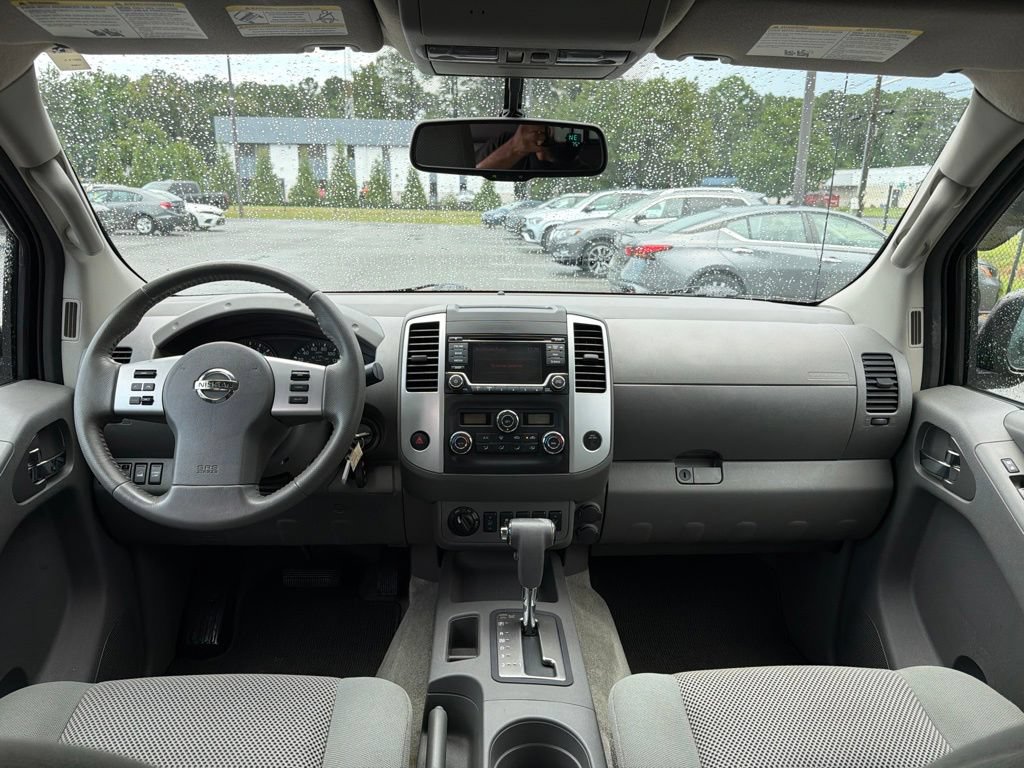 Certified 2016 Nissan Frontier SV w/ SV Value Truck Package AWD/4WD image 8