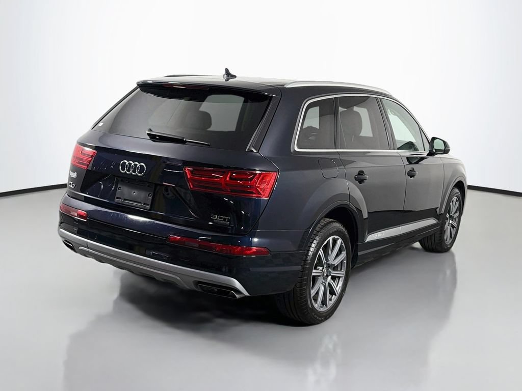 Used 2017 Audi Q7 3.0T Premium Plus AWD/4WD image 7