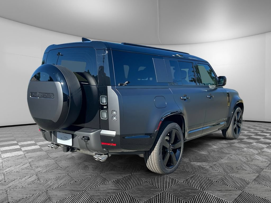 New 2026 Land Rover Defender 130 V8 AWD/4WD image 5