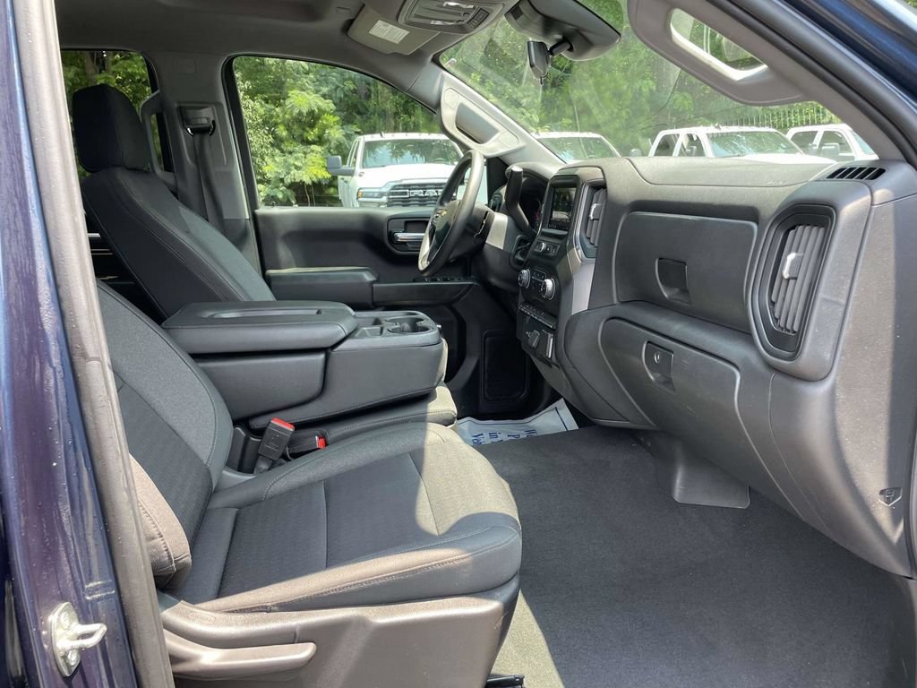 Used 2022 Chevrolet Silverado 1500 Custom AWD/4WD image 15