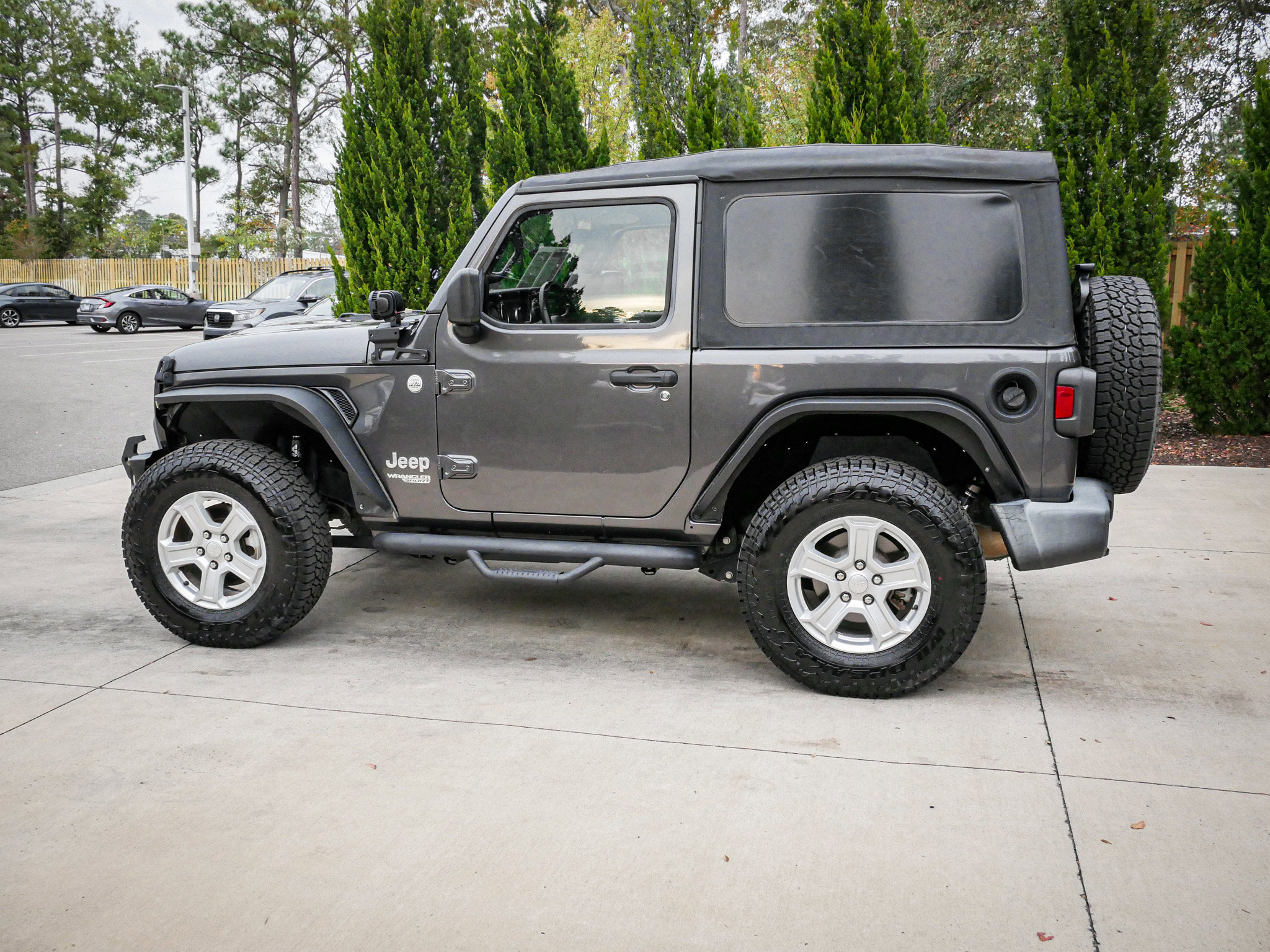 Used 2020 Jeep Wrangler Sport AWD/4WD image 7