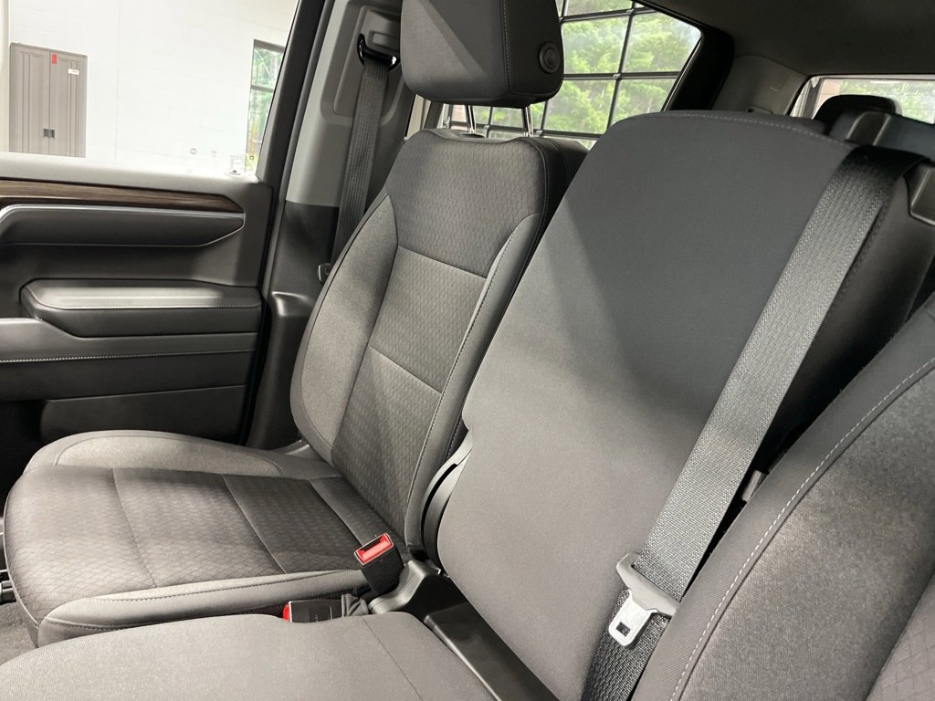 Used 2025 Chevrolet Silverado 1500 LT image 50