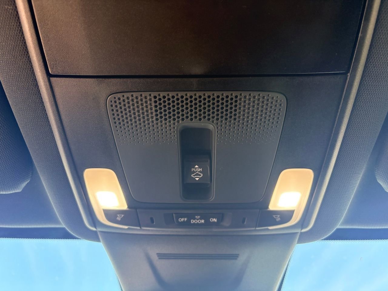 Used 2024 Honda CR-V Sport image 19