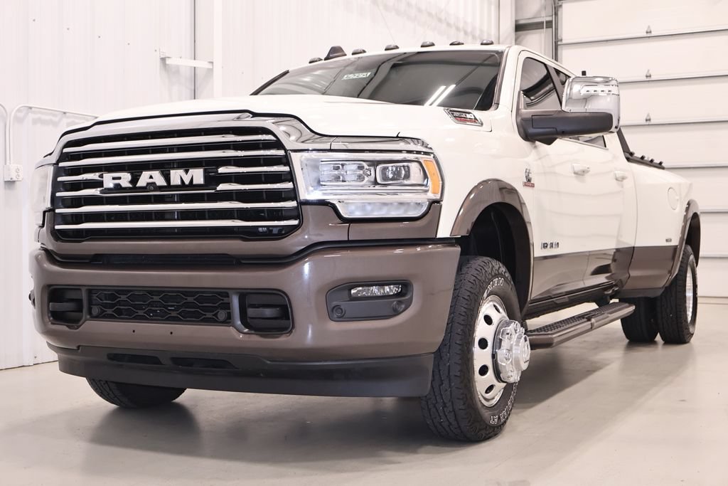 Used 2023 RAM 3500 Limited AWD/4WD image 5