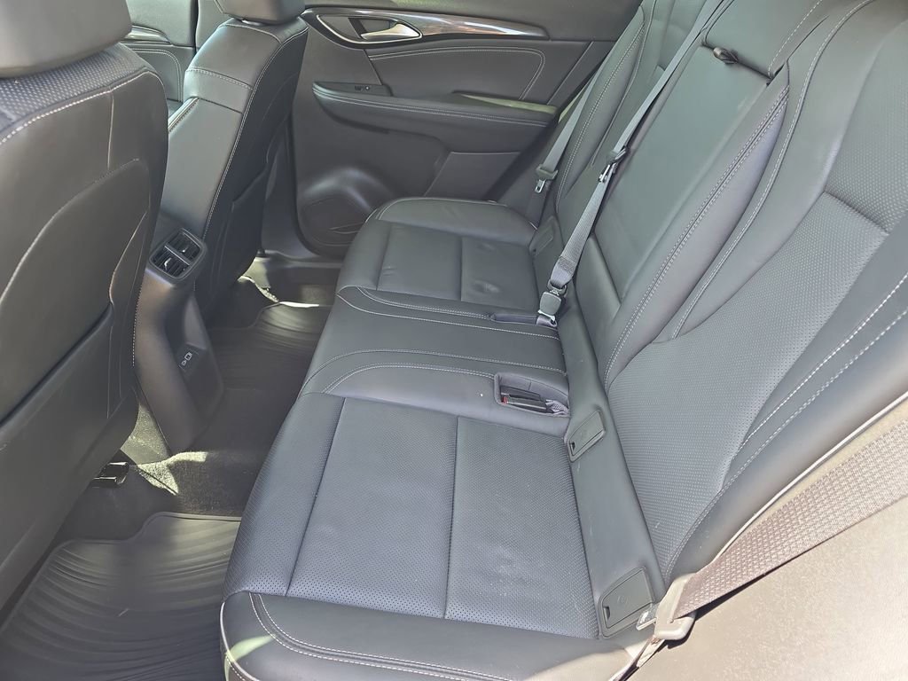 Used 2021 Buick Envision Essence w/ Sport Touring Package FWD image 14