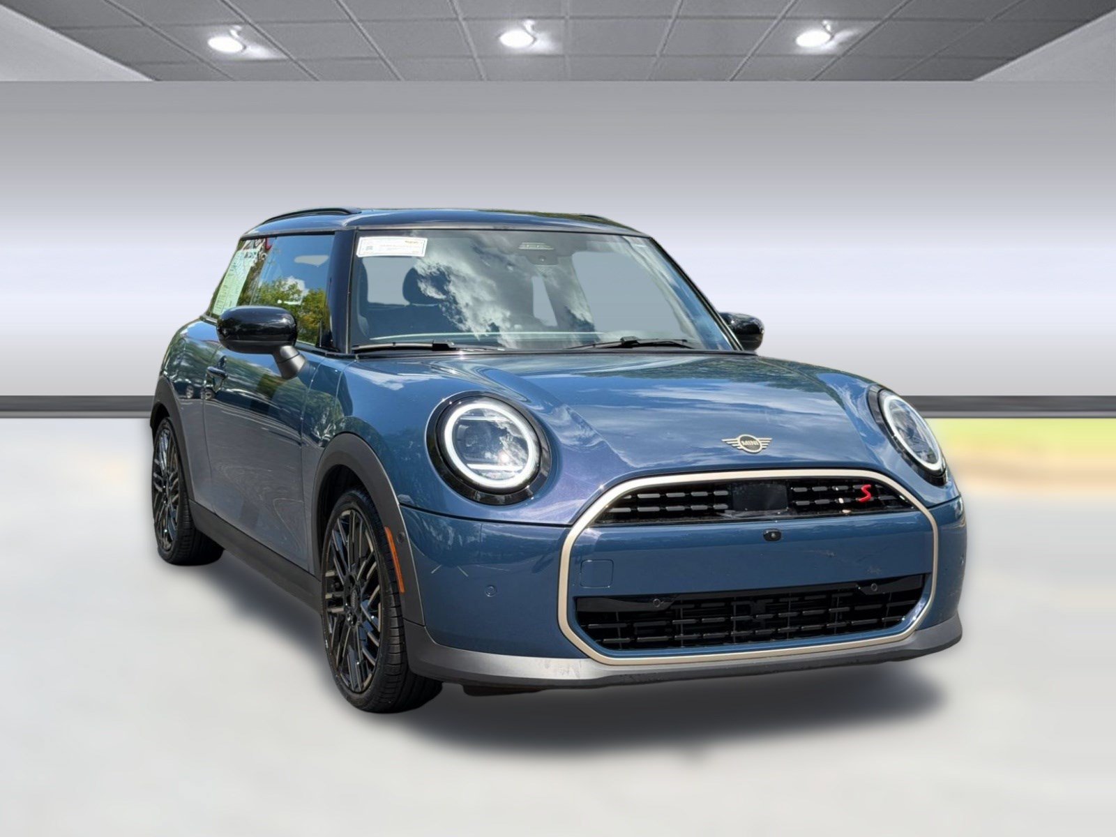 Certified 2025 MINI Cooper S FWD image 7