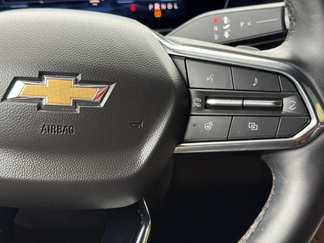 Used 2025 Chevrolet Suburban High Country AWD/4WD image 34