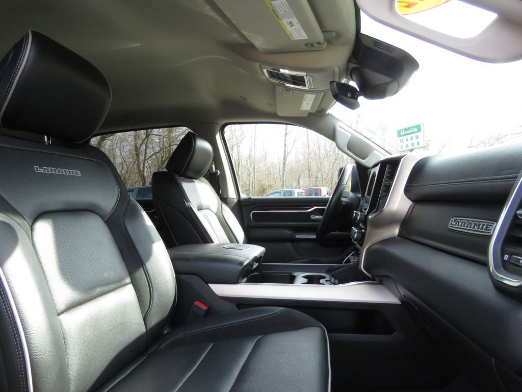 Used 2022 RAM 1500 Laramie AWD/4WD image 13